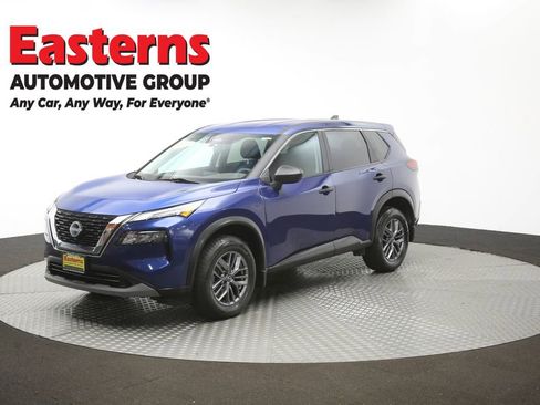 Used 2023 Nissan Rogue S AWD/4WD image 58