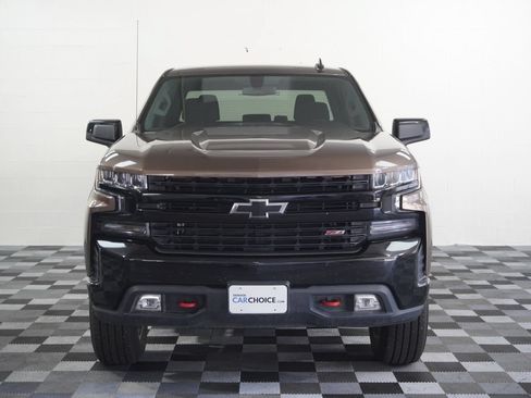 Used 2019 Chevrolet Silverado 1500 LT Trail Boss w/ Convenience Package AWD/4WD image 9