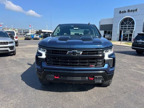 Used 2023 Chevrolet Silverado 1500 LT Trail Boss w/ Protection Package AWD/4WD image 2