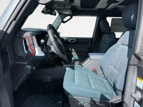 New 2026 Ford Bronco Heritage Edition AWD/4WD image 10