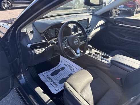 Used 2019 Nissan Altima 2.5 SV image 10