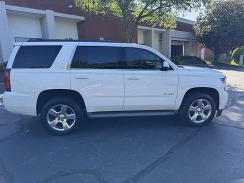 Used 2015 Chevrolet Tahoe LT image 6