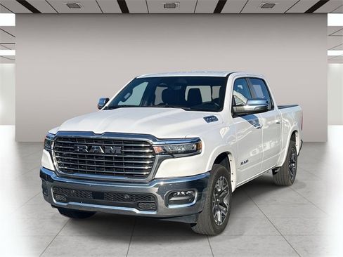 Used 2025 RAM 1500 Laramie image 9