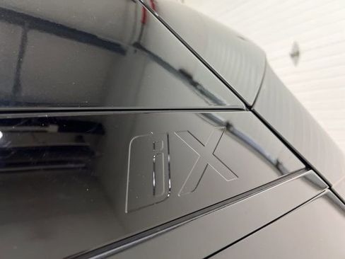 Used 2025 BMW iX xDrive50 image 75