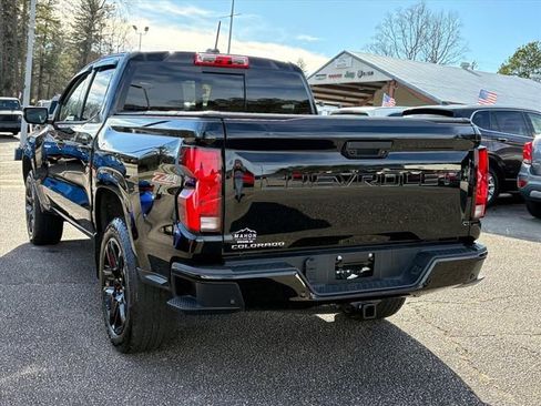 Used 2025 Chevrolet Colorado Z71 w/ Technology Package image 5