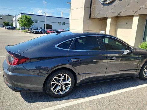 Used 2021 Hyundai Sonata SEL FWD image 4