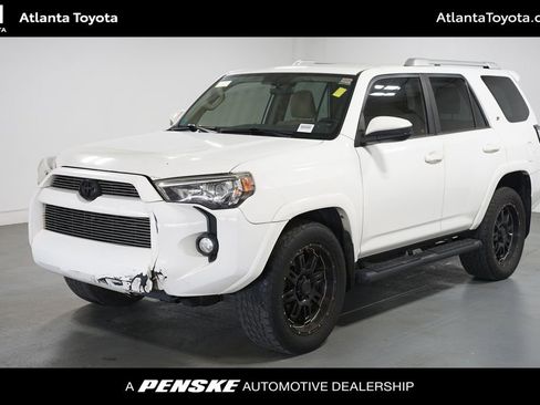 Used 2016 Toyota 4Runner SR5 image 1