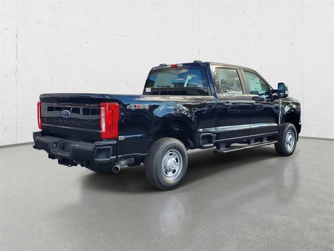 New 2026 Ford F350 XL w/ XL Driver Assist Package image 7