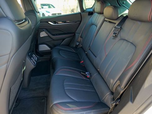 Used 2020 Maserati Levante GranSport image 30