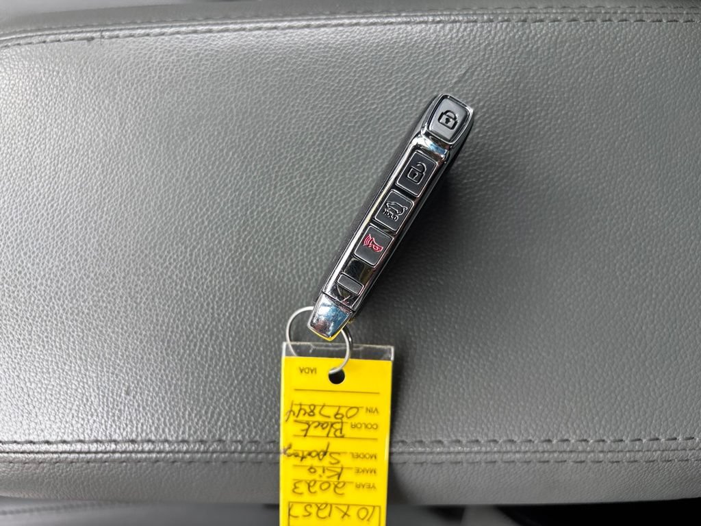 Used 2023 Kia Sportage X-Line w/ X-Line Premium Package AWD/4WD image 29