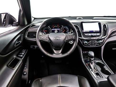 Used 2024 Chevrolet Equinox Premier image 5