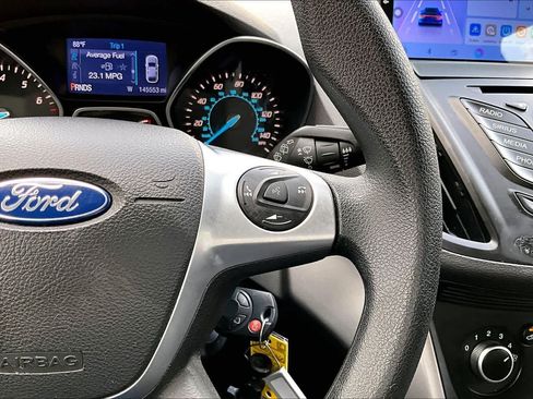 Used 2015 Ford Escape SE FWD image 25