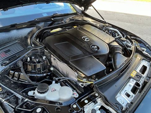 Used 2025 Mercedes-Benz C 300 Sedan image 30