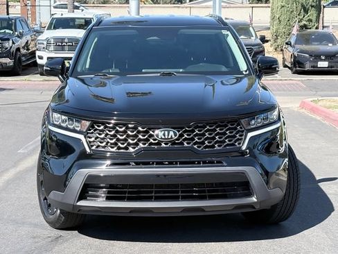 Used 2021 Kia Sorento S AWD/4WD image 3