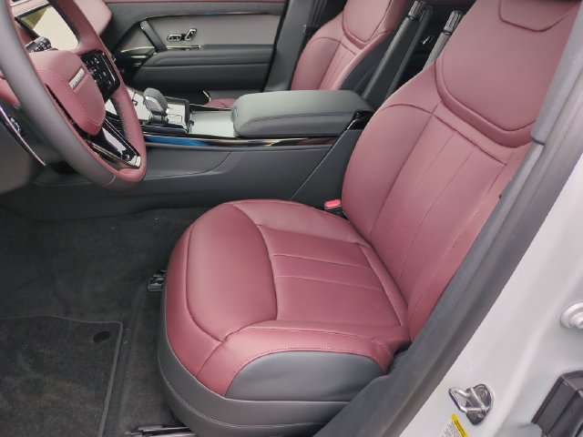 New 2027 Land Rover Range Rover Sport Dynamic SE AWD/4WD image 12