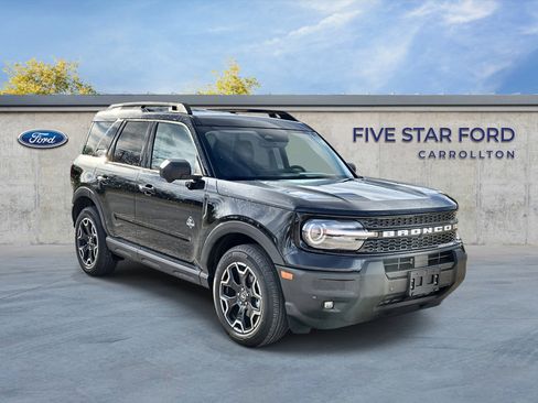 Certified 2025 Ford Bronco Sport Outer Banks w/ Outer Banks Tech Package+ image 1