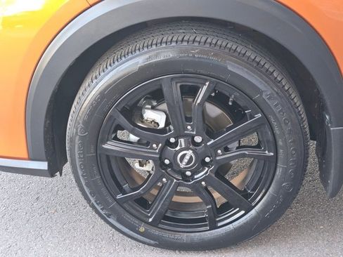 Used 2023 Nissan Kicks SR image 28