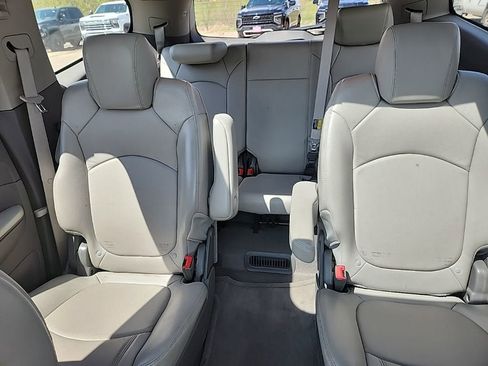 Used 2010 Chevrolet Traverse LT w/ Personal Connectivity Package AWD/4WD image 29