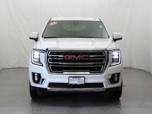 Used 2022 GMC Yukon XL SLT w/ SLT Luxury Package AWD/4WD image 4