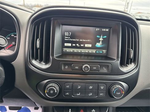 Used 2018 Chevrolet Colorado W/T image 20