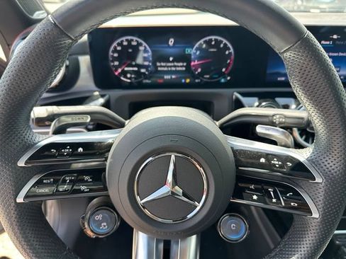 Used 2025 Mercedes-Benz CLA 35 AMG 4MATIC image 20