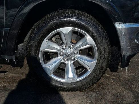 Used 2022 RAM 1500 Limited AWD/4WD image 12