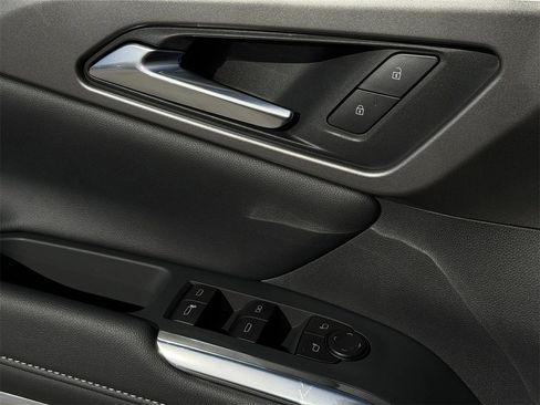 New 2026 Chevrolet Traverse LT w/ Enhanced Driving Package image 21