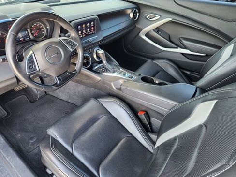 Used 2022 Chevrolet Camaro LT w/ RS Package image 25