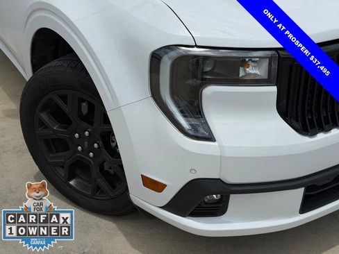 Used 2025 Ford Maverick Lobo AWD/4WD image 2