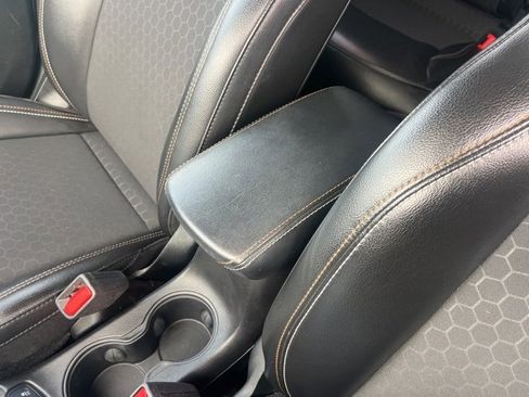 Used 2019 Jeep Compass Latitude image 28