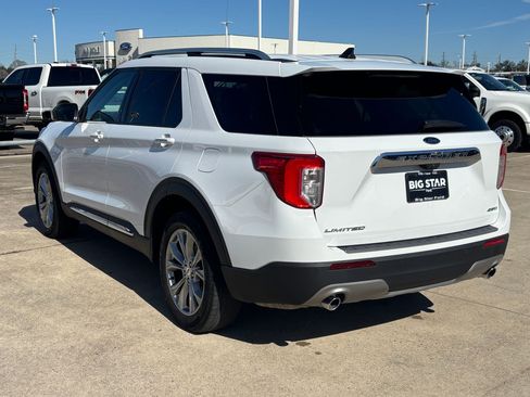 Used 2023 Ford Explorer Limited image 6