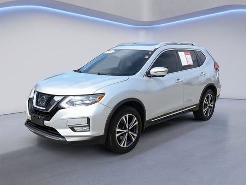 Used 2017 Nissan Rogue SL w/ SL Premium Package AWD/4WD image 2