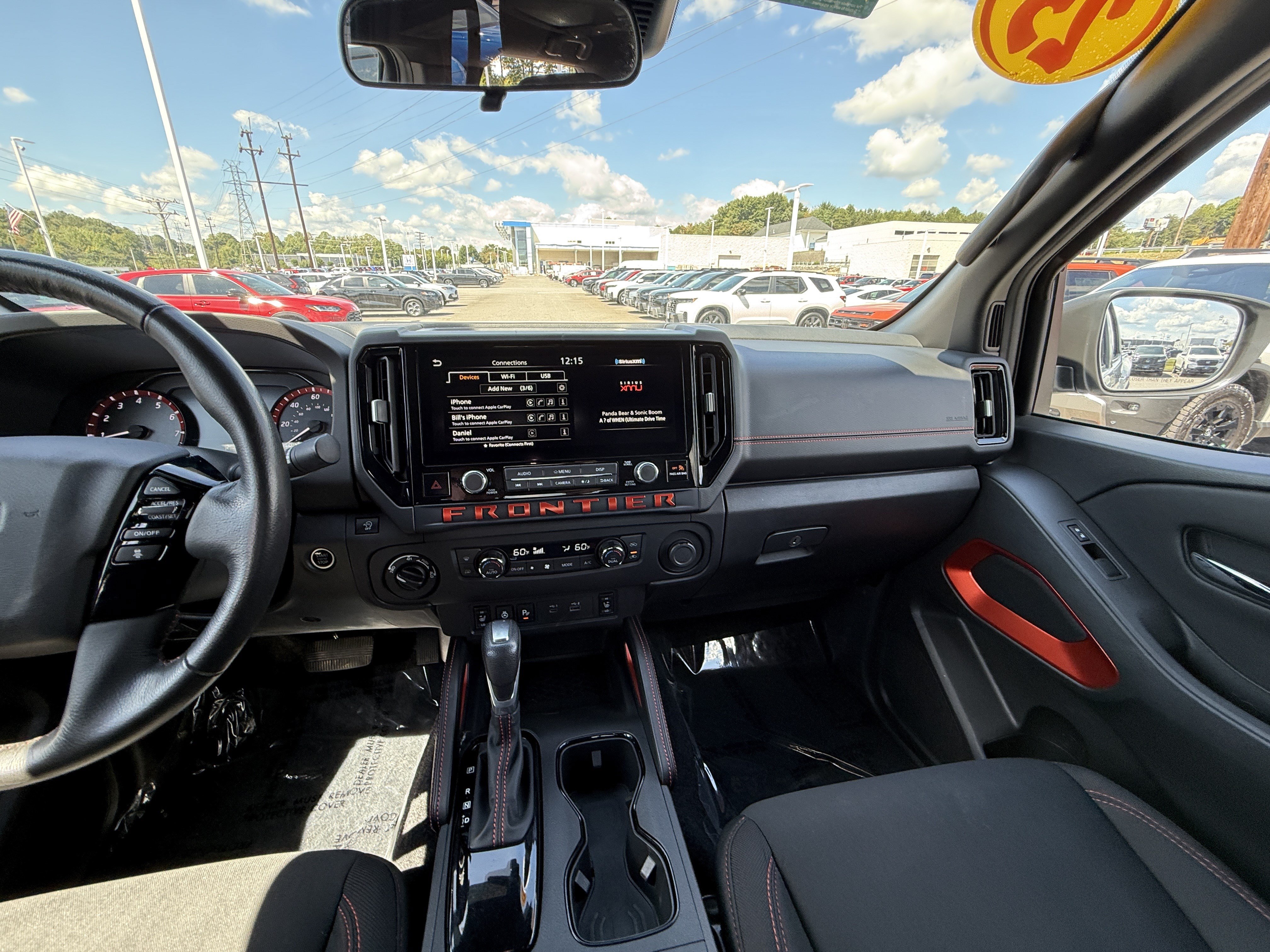 Used 2025 Nissan Frontier PRO-4X w/ Pro Convenience Package AWD/4WD image 29