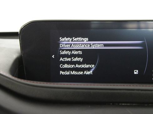 Used 2023 MAZDA CX-30 AWD 2.5 S w/ Preferred Package image 17