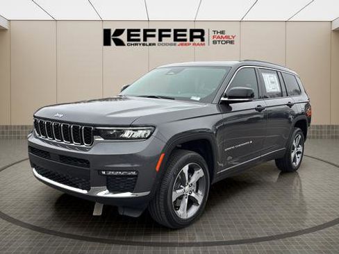 New 2025 Jeep Grand Cherokee L Limited w/ Luxury Tech Group II AWD/4WD image 1