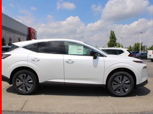 New 2025 Nissan Murano SL image 3