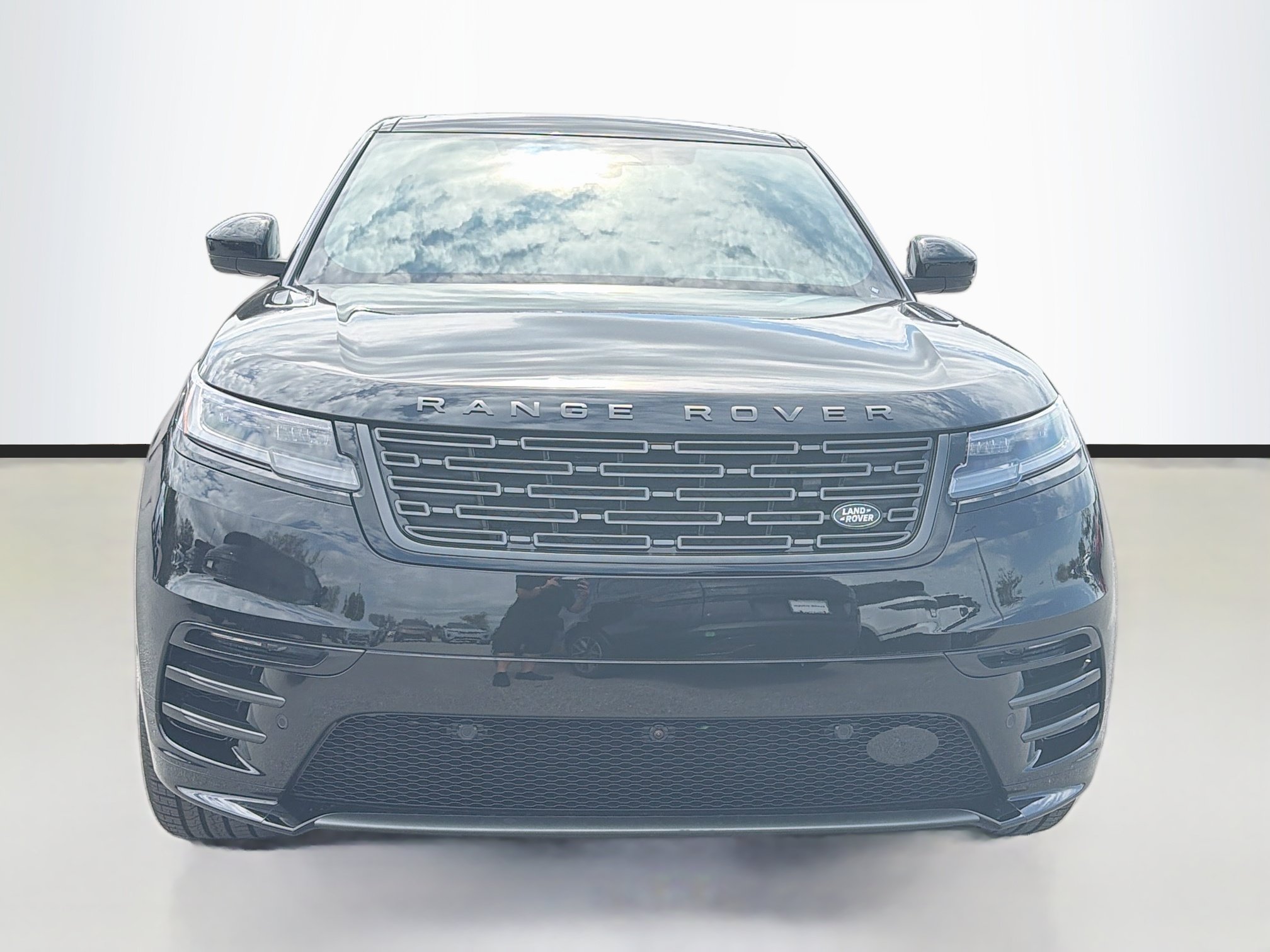 New 2026 Land Rover Range Rover Velar Dynamic SE AWD/4WD image 8