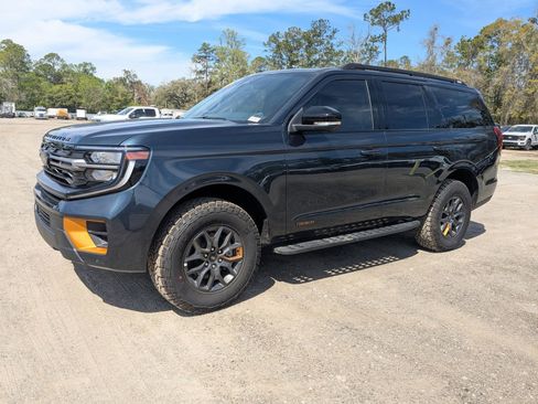 New 2026 Ford Expedition Tremor image 8