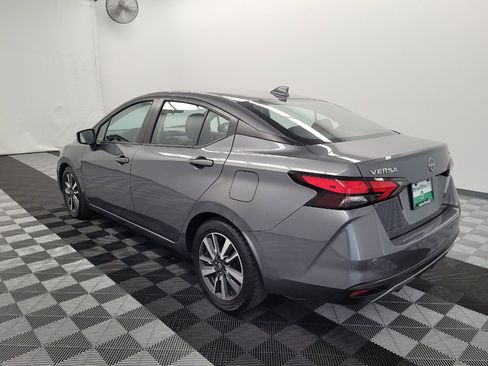 Used 2024 Nissan Versa SV FWD image 5