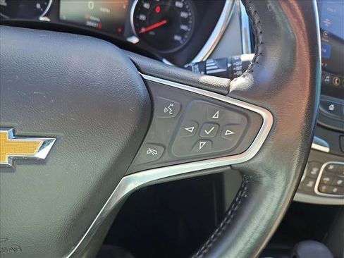 Used 2022 Chevrolet Equinox LT image 21