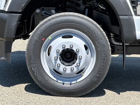 New 2026 Ford F550 2WD Regular Cab Super Duty image 26