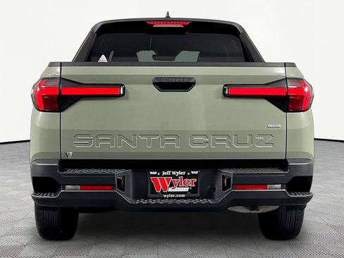 Used 2024 Hyundai Santa Cruz SEL AWD/4WD image 5