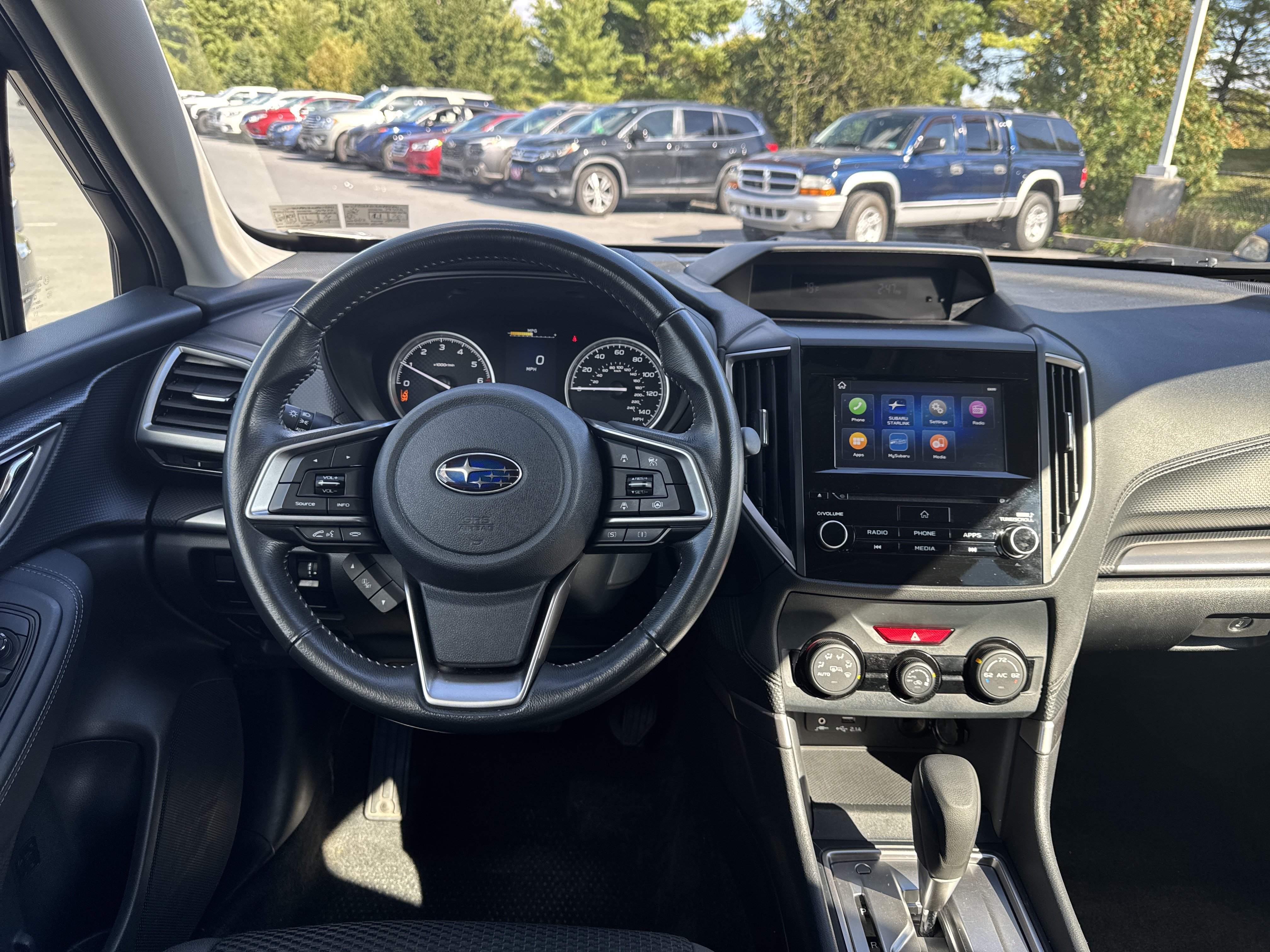 Used 2021 Subaru Forester Premium AWD/4WD image 2