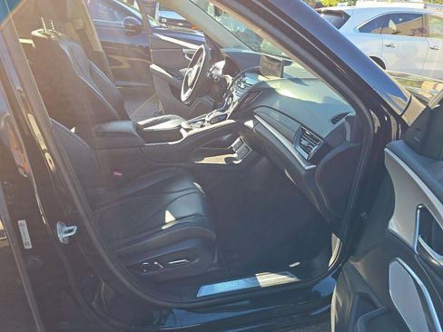 Used 2019 Acura RDX w/ Technology Package AWD/4WD image 5
