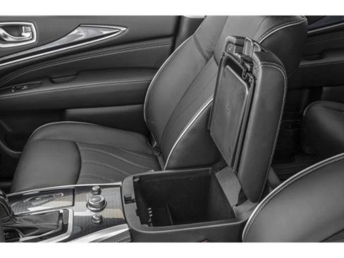 Used 2020 INFINITI QX60 Luxe FWD image 18