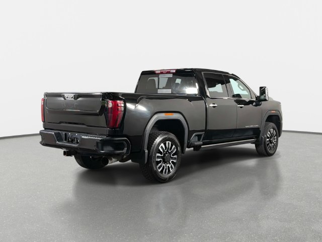Used 2025 GMC Sierra 2500 Denali Ultimate AWD/4WD image 3