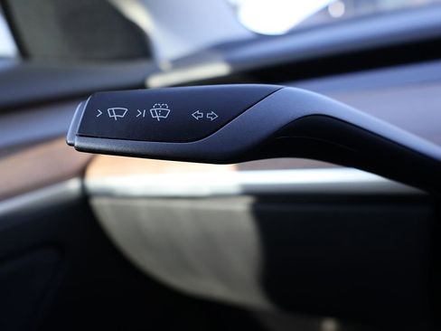Used 2022 Tesla Model 3 Performance AWD/4WD image 40