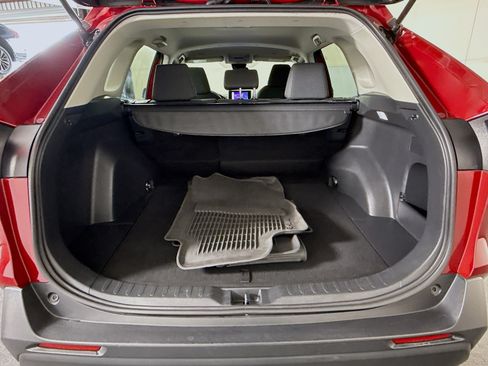 Used 2024 Toyota RAV4 LE FWD image 34