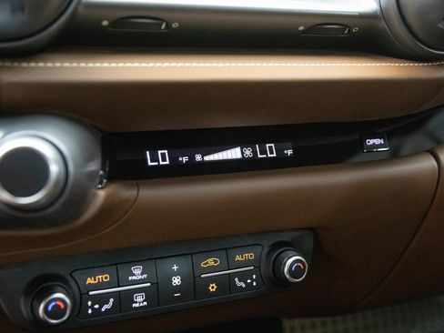 Certified 2023 Ferrari 812 GTS RWD image 16