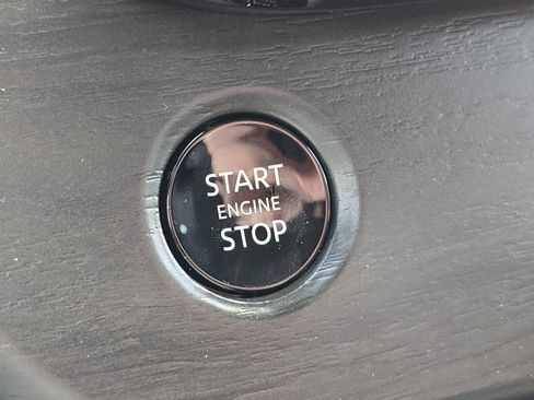 New 2025 Nissan Murano SL image 38